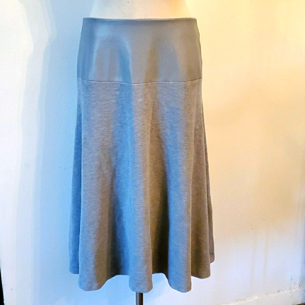 💙NEW CALVIN KLEIN SKIRT💙